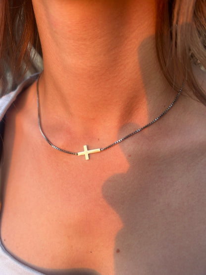 💖 PureGrace™ Cross Necklace (Gold & Silver)